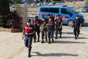 Son dakika haberi: Aydın ve Muğla'daki uyuşturucu operasyonlarında yakalanan 5 zanlıdan 3'ü tutuklandı