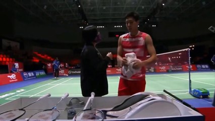 ANTONY S GINTING (INDONESIA) VS CHOU THIEN CHEN (CHINESE TAIPEI) THOMAS DAN UBER CUP
