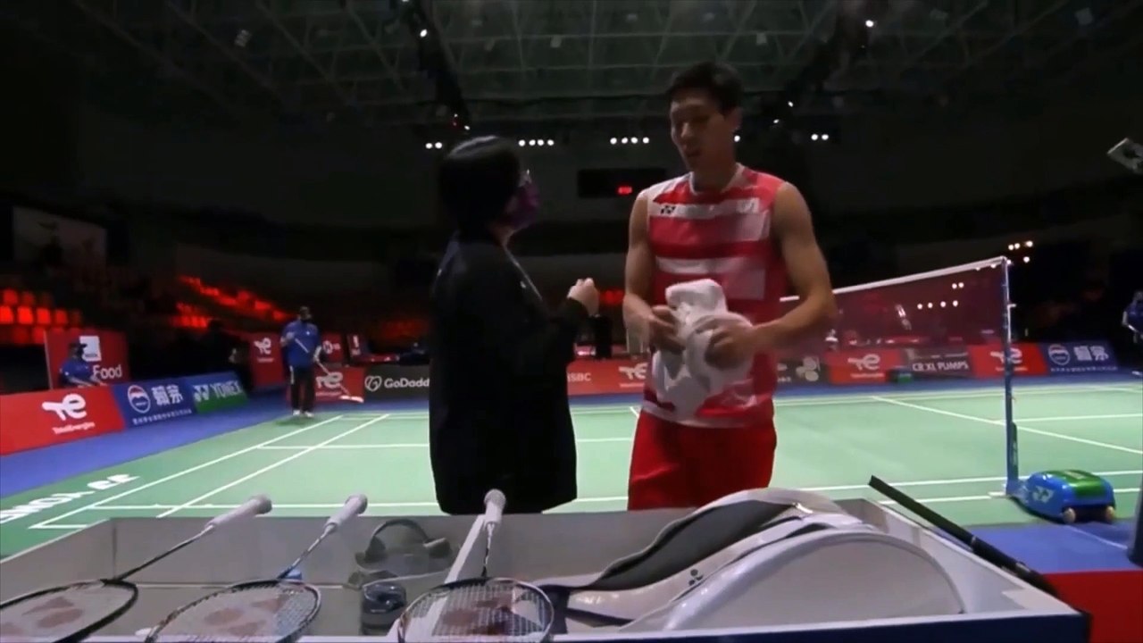 ANTONY S GINTING (INDONESIA) VS CHOU THIEN CHEN (CHINESE TAIPEI) THOMAS DAN UBER CUP