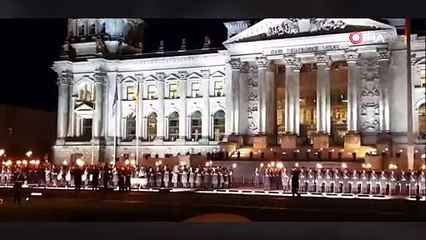 Afganistan’daki görevi sona eren Alman ordusuna meşaleli tören