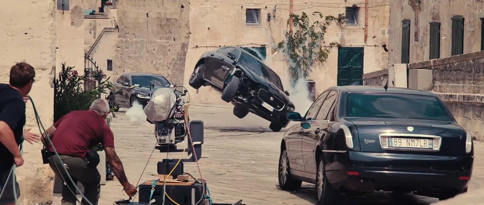 Jaguar XF celebrates its James Bond debut in No Time To Die - the Jaguar limousine pushes its limits in the narrow streets of Matera in southern Italy