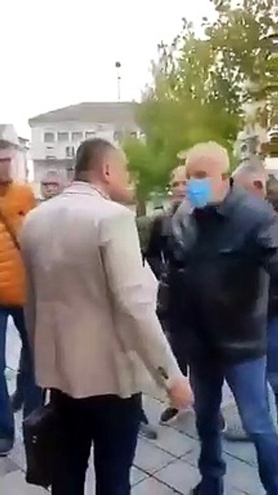 Pobuna u "Kolubari", radnici opkolili direktora!