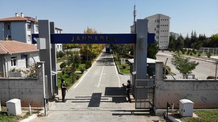 Avcılar'da geri dönüşüm merkezinde büyük yangın