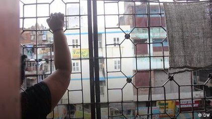 COVID: Sex workers in India reel under huge debts