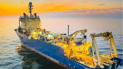 Voici comment Google et Facebook installent des milliers de kilomètres de câbles sous-marins
