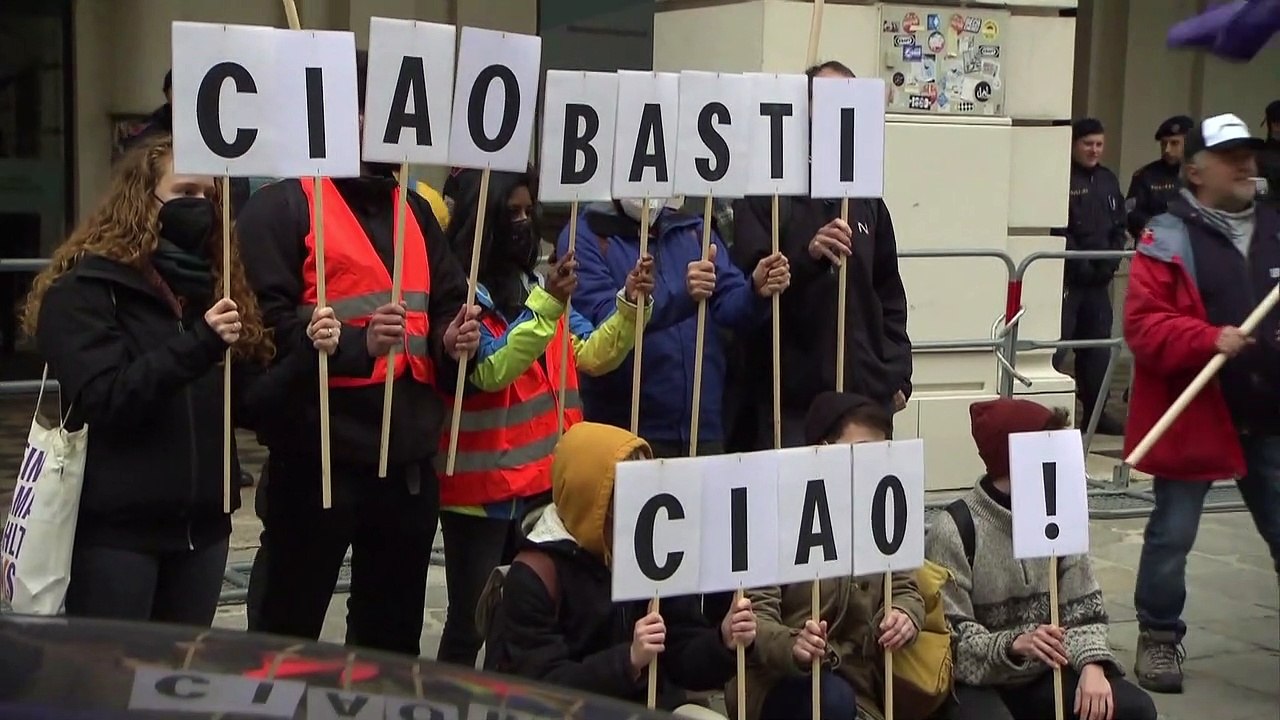 Kurz: „Kein Roboter, sondern Mensch mit Fehlern“ – und Schattenkanzler?