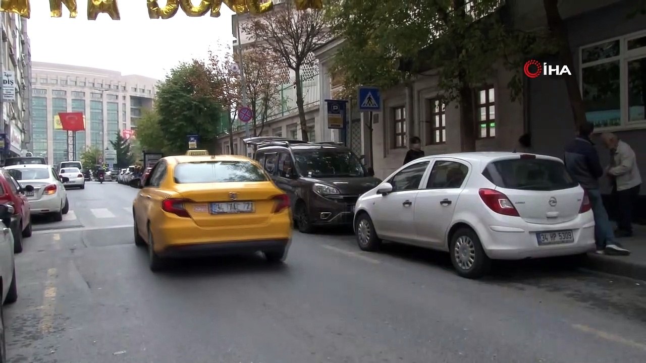 Vatandaşların gözü önünde güpegündüz kurşun yağdırdı!