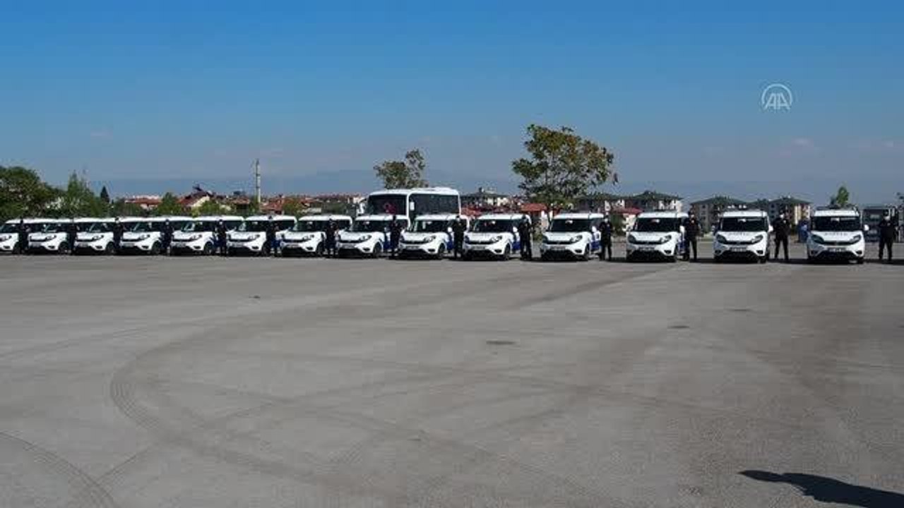 Son dakika haberi: Emniyet Müdürlüğüne hibe edilen 22 ekip aracı, hizmete alındı