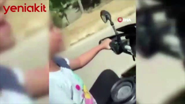 Sosyal medyayı ayağa kaldıran görüntüler! Babası küçük kızın canını hiçe saydı