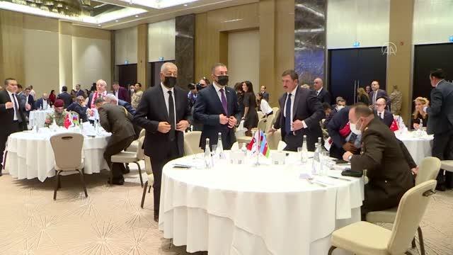 Karabağ zaferinin yıl dönümünde gazilerle iş adamları buluştu