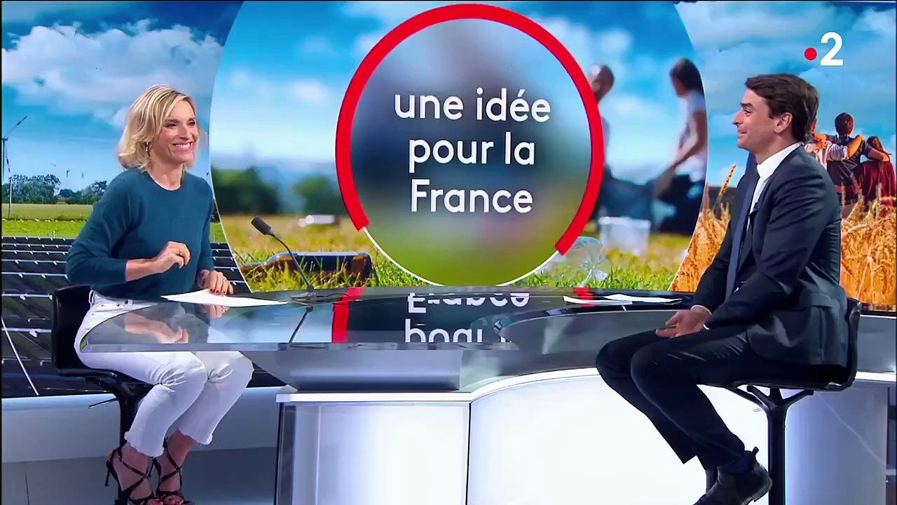 Pas-de-Calais : un camion itinérant vient en aide aux habitants pour utiliser leur ordinateur et leur smartphone