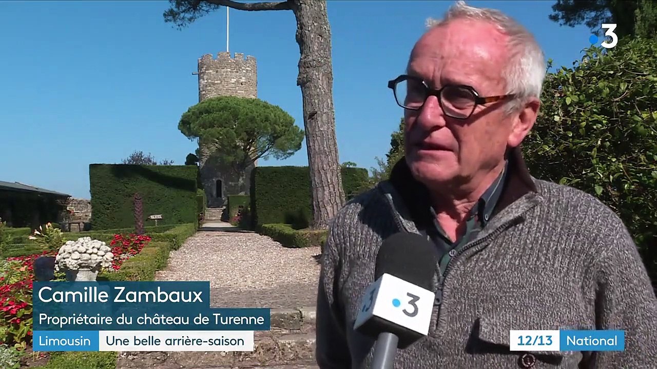 Corrèze : les touristes profitent du soleil d'octobre à Turenne