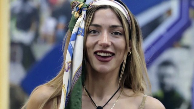 Soleil Sorge icona fashion del GF Vip 6. Ma ecco quanto costa il suo top