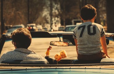 The Tender Bar - Trailer VO