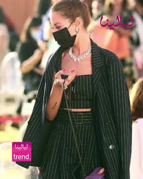 أول ظهور لنجوم الجونة.. منة شلبي بإطلالة مميزة.. ويسرا تختار الكاجوال