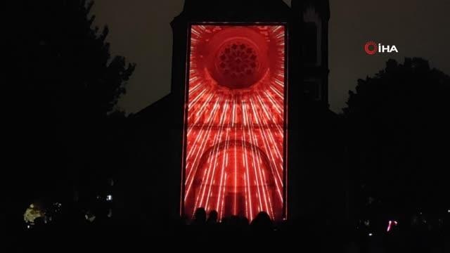 Prag'ın ünlü ışık festivali Signal 2 yıl aranın ardından yeniden başladı