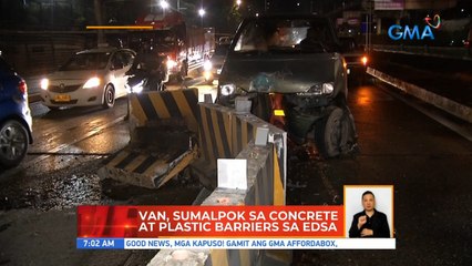 Van, sumalpok sa concrete at plastic barriers sa EDSA | UB