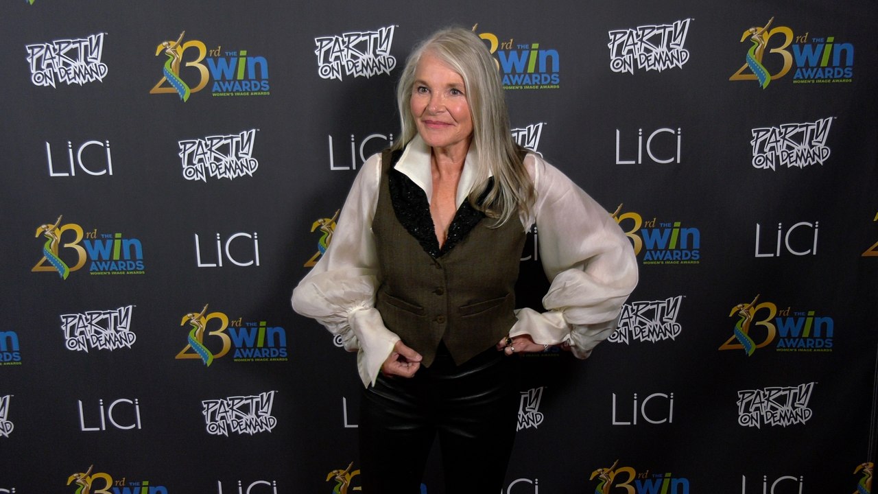 Helen Shaver attends the 23rd Women's Image Awards red carpet in Los Angeles