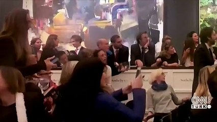 Kendini parçalayan tabloya rekor fiyat