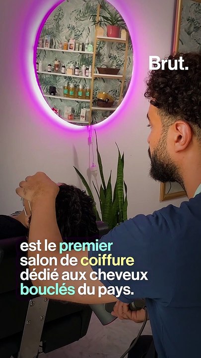 Pineapple Studio, le premier salon de coiffure dédié aux cheveux bouclés en Tunisie