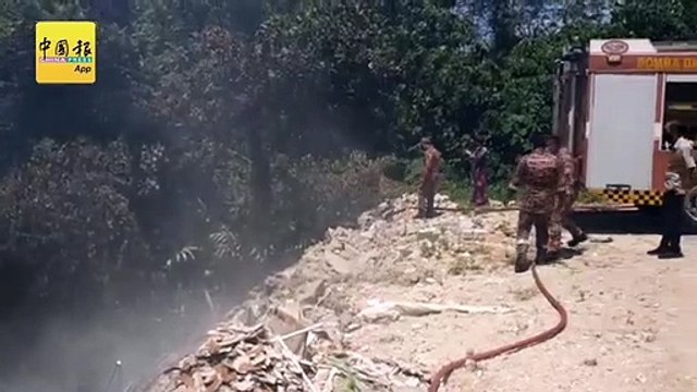 非法垃圾场烧足5天 浓烟干扰居民大呼受不了