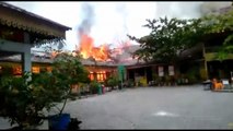 Gedung Sekolah di Pekanbaru Terbakar, 8 Ruangan Hangus