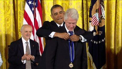 Bill Clinton internado para tratar infecção