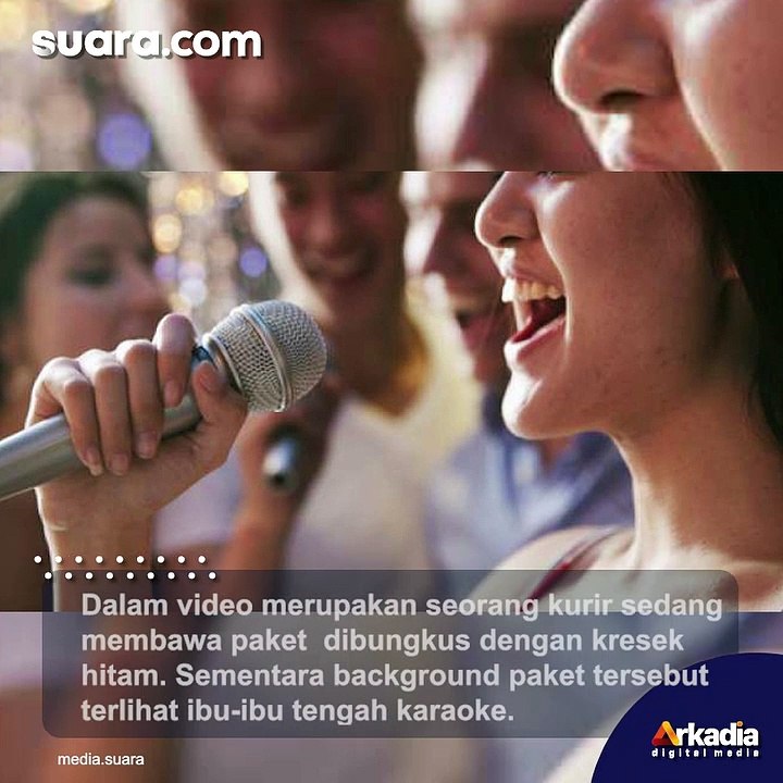 Kocak! Antar Paket saat Penerimanya Asik Karaoke, Kurir Ini Malah Ikutan Nyanyi