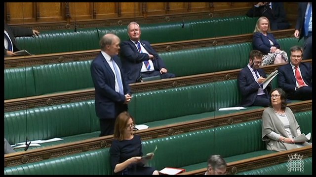 В Англии убит депутат британского парламента Дэвид Эмесс