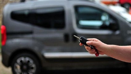 Akaryakıta yapılan son zamlarla birlikte araba alırken sorulan "Dizel mi?" sorusu tarih olacak