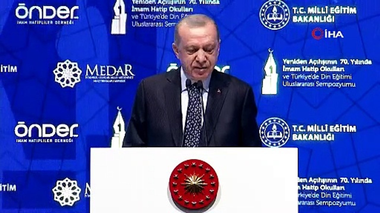 Cumhurbaşkanı Erdoğan: "İmam hatiplerin fetret devrini biz bitirdik"