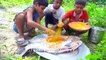 Nostalgic Cooking of Village Boys - Two Big Black Carp Fish Fry - Picnic Food -