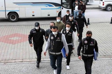 Çanakkale'de eğlence mekanlarına çöken çete çökertildi