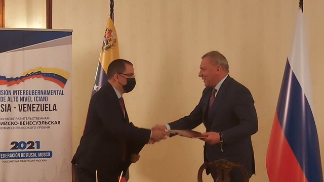 Caracas espera recibir 10 millones de dosis de Sputnik V acordados con Rusia