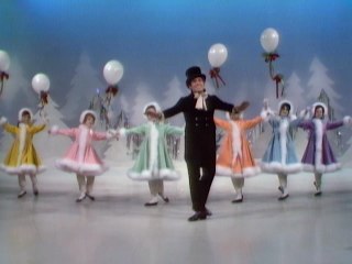 Peter Gennaro - What The World Needs Now Holiday Dance (Live On The Ed Sullivan Show, December 24, 1967)