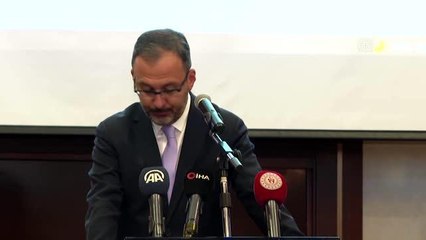 Bakan Kasapoğlu, "Uganda Milli Günü" resepsiyonuna katıldı