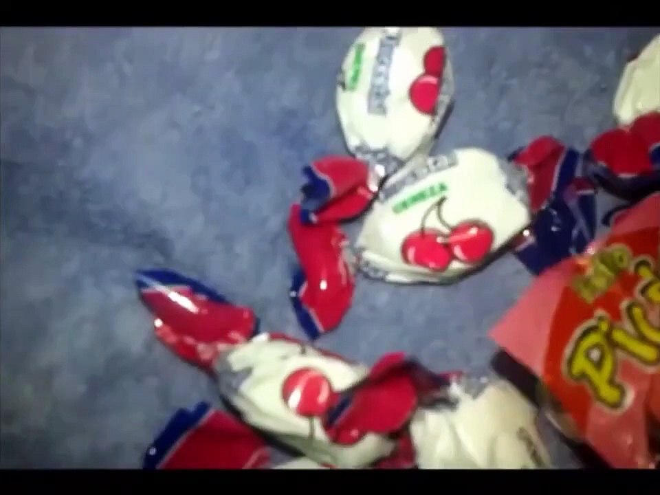 MOSTRANDO A BRINCADEIRA Não Deixe Cair o Pirulito pela primeira VEZ!