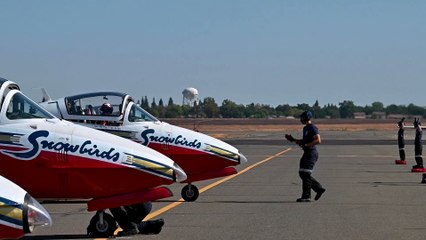 US Military News • U.S. Air Force Thunderbirds perform at 2021 California Capital Airshow