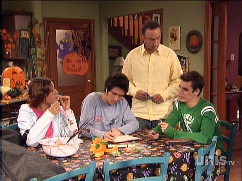 Ramdam - S6 E21 - Bonsoir, il est parti!