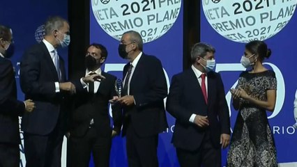 El Planeta del millón de euros acaba con el secreto de Carmen Mola