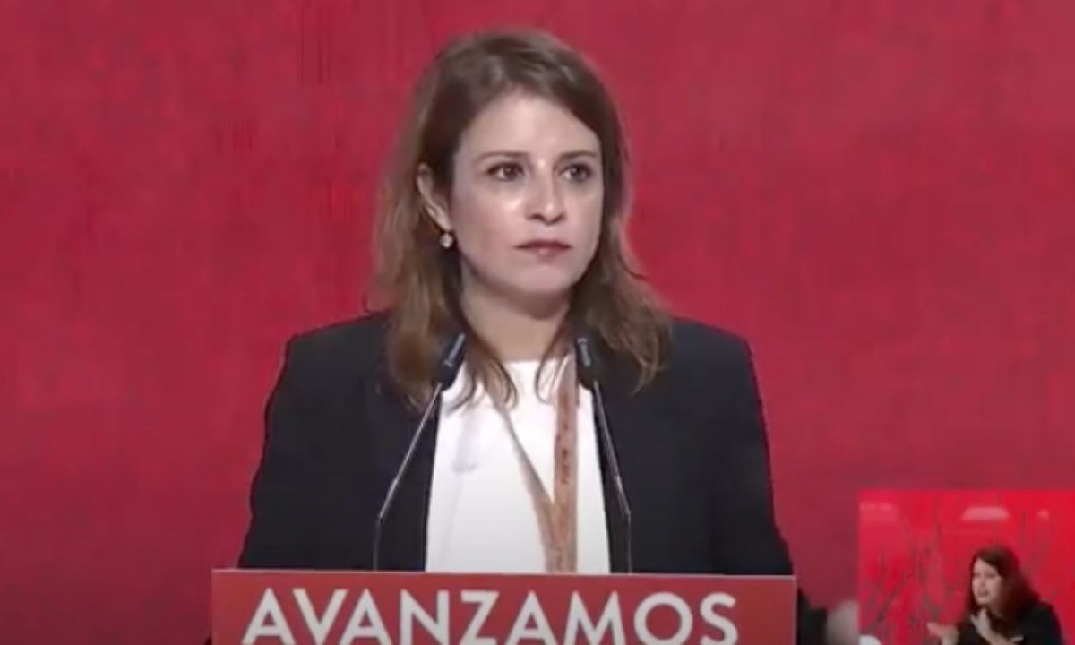 Adriana Lastra: "¿Alguien recuerda un solo avance social con la derecha?"