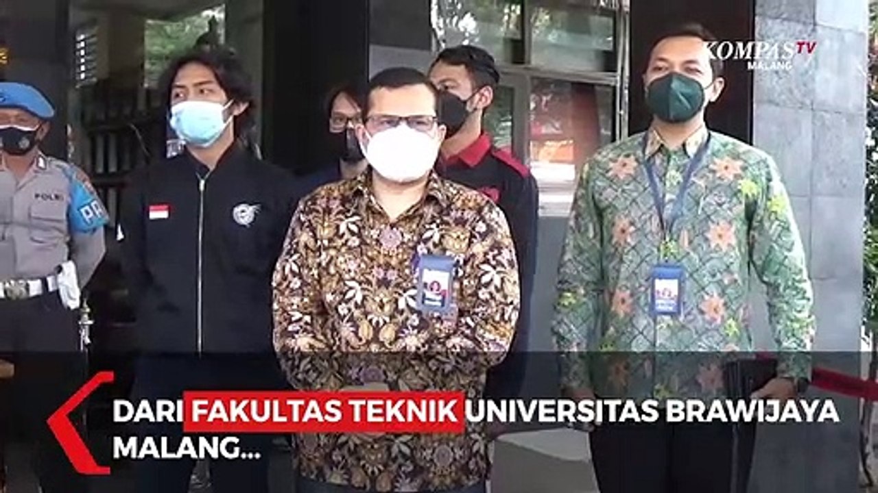 Dispenser Masker dan Hand Sanitizer, Berteknologi Tanpa Sentuh