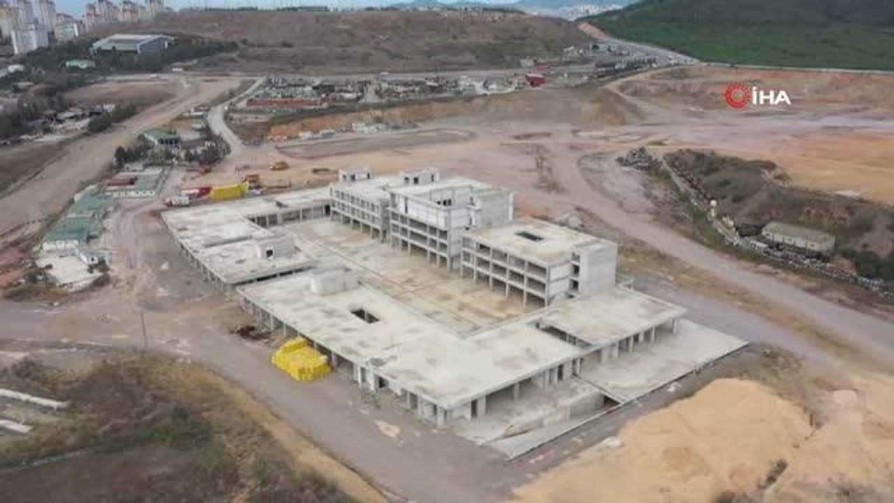 Son dakika haberi! Tuzla Belediye Başkanı Dr. Şadi Yazıcı, İBB'nin Tuzla'da bitiremediği projeler için ateş püskürdü