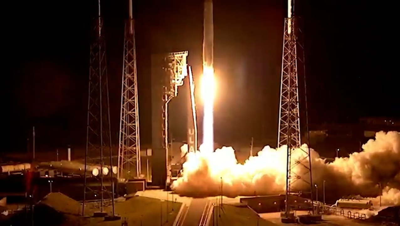 NASA launches "Lucy" spacecraft to study Jupiter's asteroids