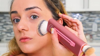 Makeup tool has 6 brushes in one