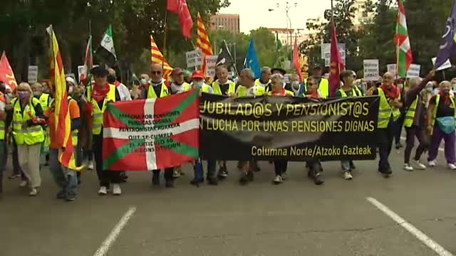 Pensionistas de toda España se manifiestan en Madrid por unas pensiones justas y suficientes
