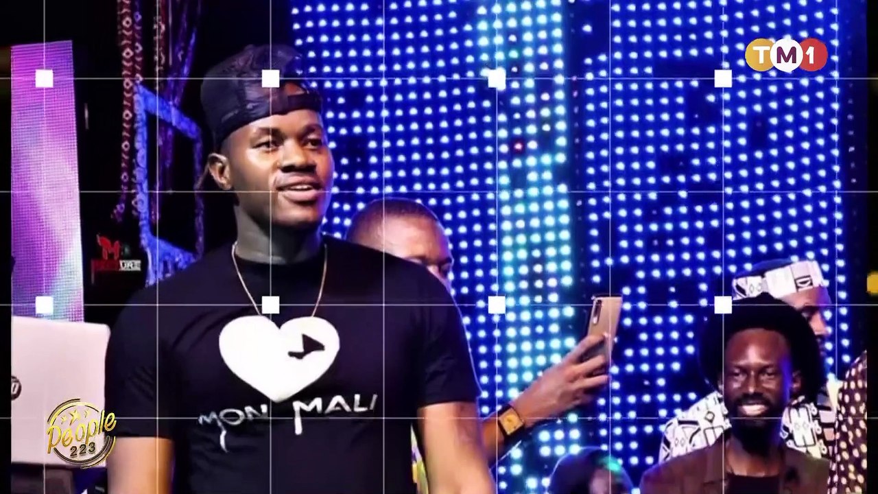 PEOPLE223 AVEC TONTON MOBJACK