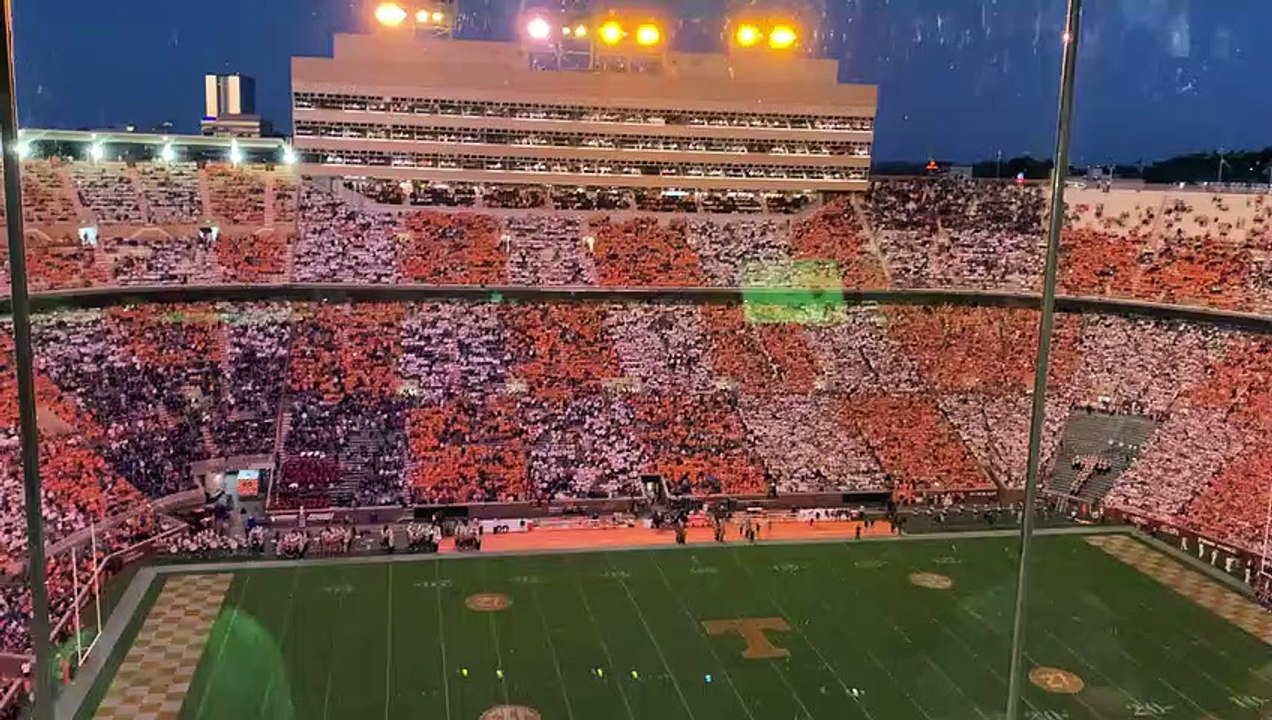 Watch Neyland Stadium Shows Off MindBlowing Light Show Prior to
