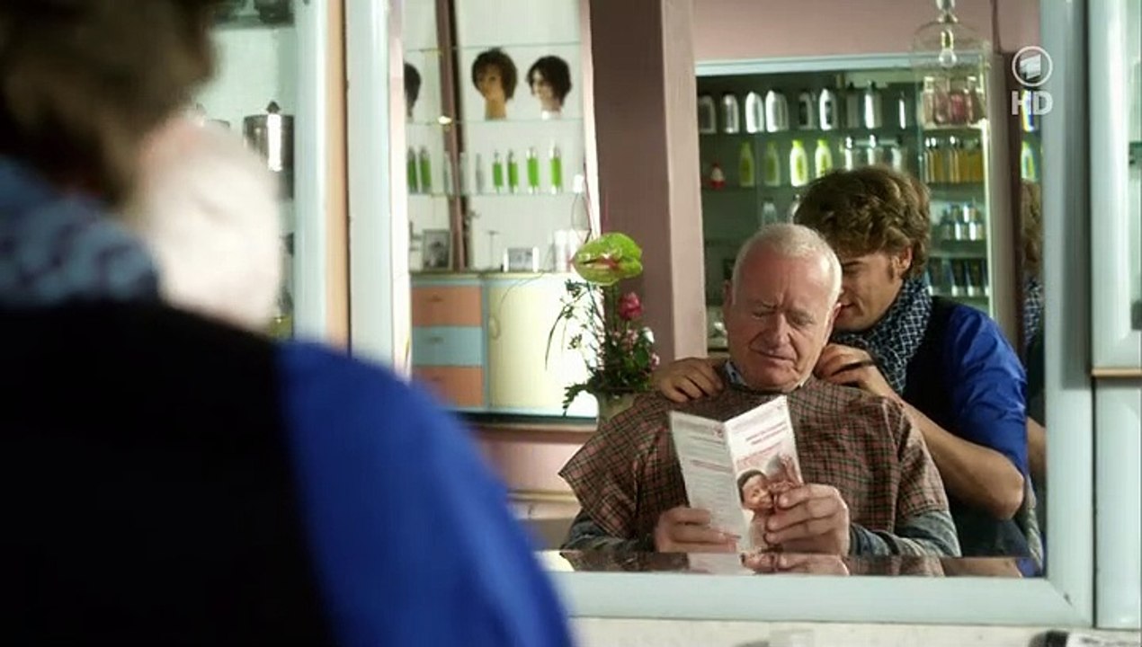 Fuchs und Gans - Staffel 1 Folge 12 - Frau Latzel sagt ja