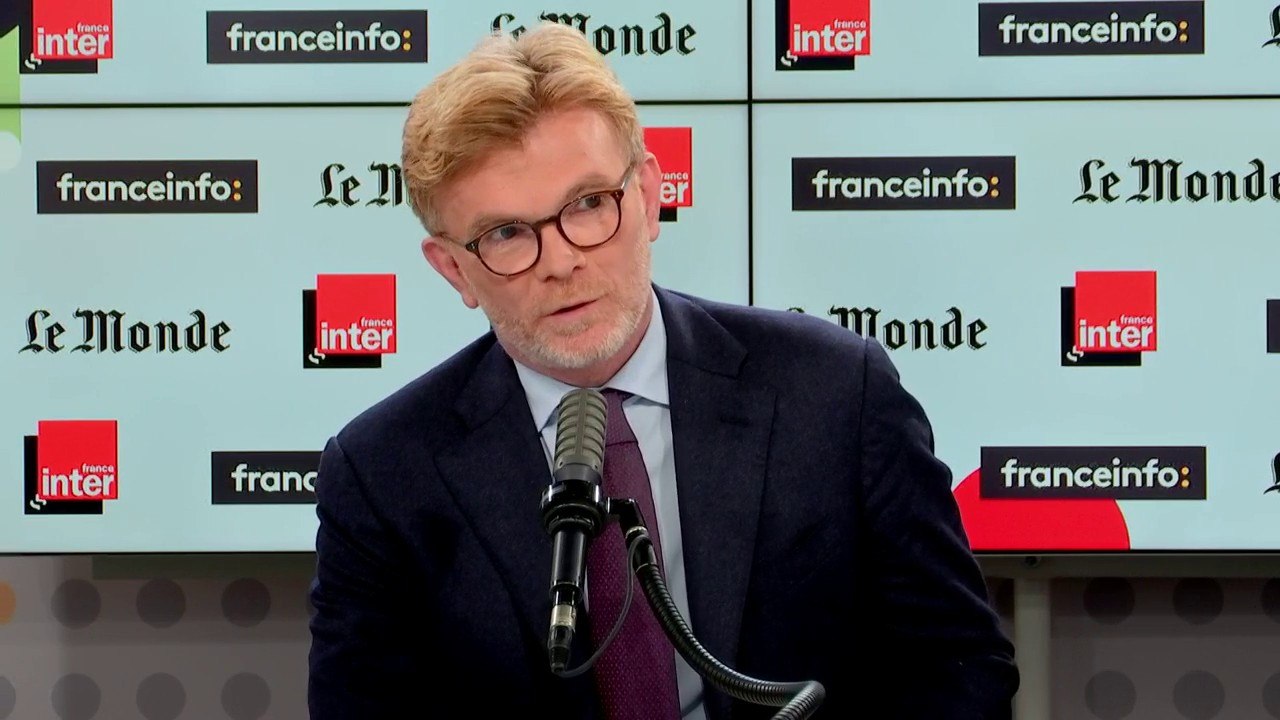 Marc Fesneau : Samuel Paty est mort d’enseigner. Au XXIème siècle qu'on ne l'oublie pas, qu’on n’oublie pas ses collègues, c’est important.